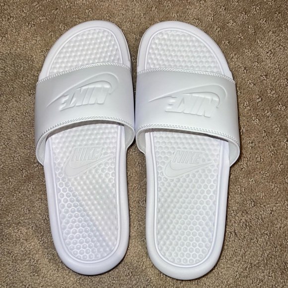 Nike Slides - Picture 1 of 5